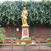 L'adoration publique des saints
