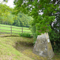 Source et chêne de Saint Méen
