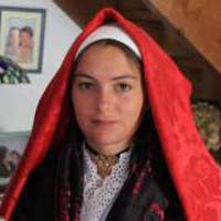 La confection des costumes traditionnels ossalois