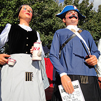 Le carnaval de Lesquin (géants Hippolyte et Titée)