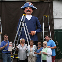Le carnaval de Lesquin (géants Hippolyte et Titée)