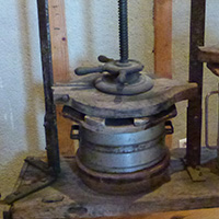 La fabrication du fromage de Salers
