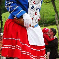 Dantza maisuak