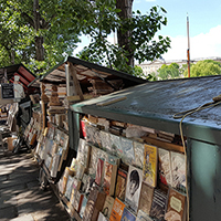 Les traditions et savoir-faire des bouquinistes des quais de Paris