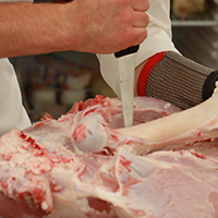 Les savoir-faire de la découpe bouchère à la française